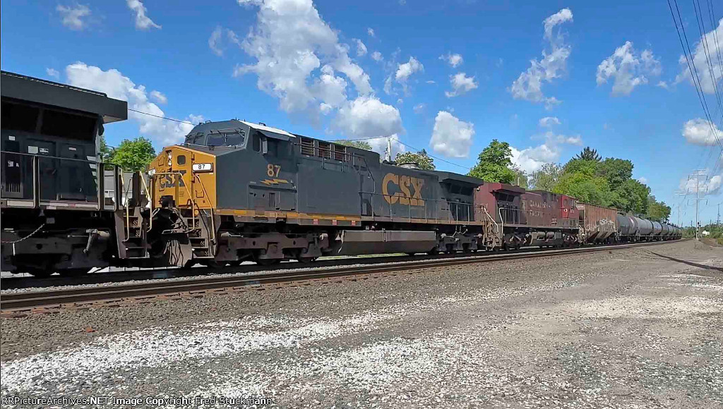 CSX 87